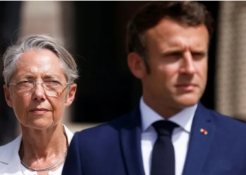 ماكرون عاجل : استقالة رئيسة الوزراء الفرنسية  