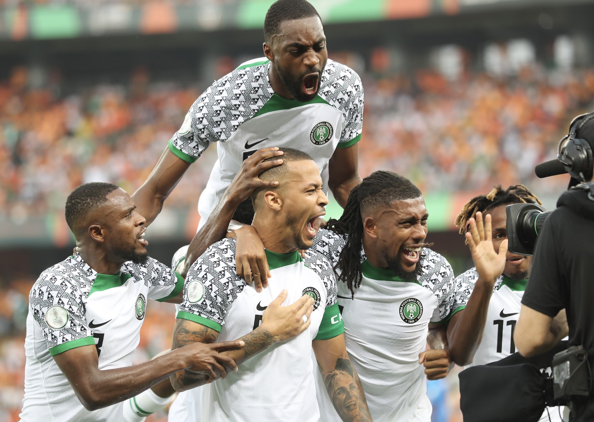 نيجيريا اتحاد الكرة يتلقى دعوة من كاف بحضور حسام حسن نهائي أمم إفريقيا