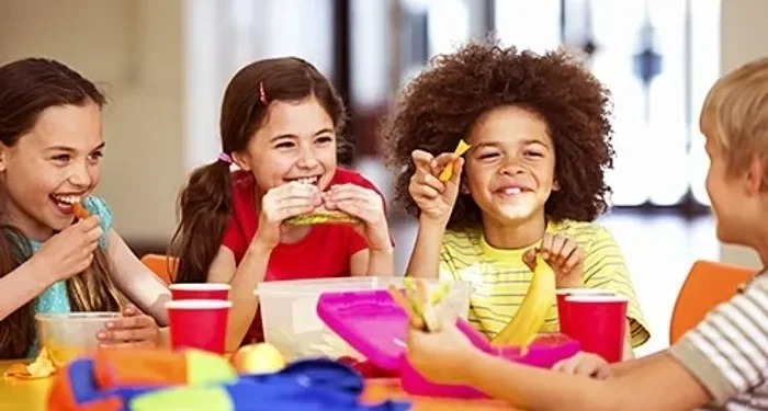 وجبات الأطفال 5 عادات غذائية لزيادة تركيز الأطفال خلال الدراسة