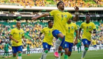 البرازيل اليوم منتخب البرازيل ضيفا علي انجلترا في ويمبلي في ودية دولية