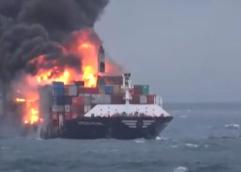 سفينة إسرائيلية تفاصيل تدمير سفينة إسرائيلية على يد الحوثيين