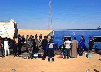 2 2 e1712045560160 مصرع وإصابة 30 شخصًا في انقلاب أتوبيس على الطريق الصحراوي بسوهاج