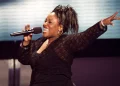 ر 2 وفاة "مانديسا" مغنية برنامج أمريكان أيدول عن عمر يناهز 47 عاما 